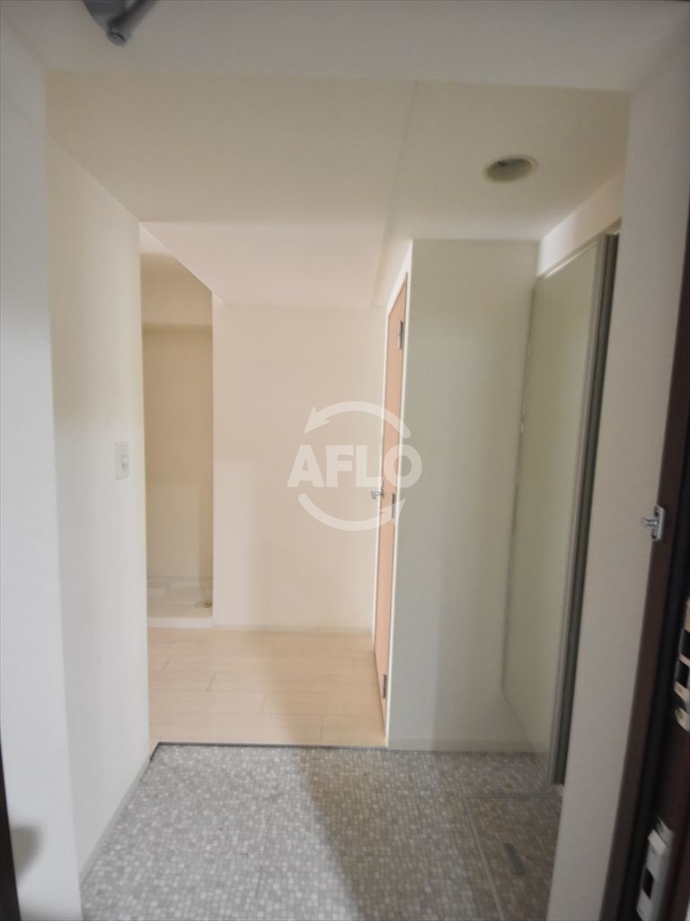 玄関　レジデンス上町台　玄関