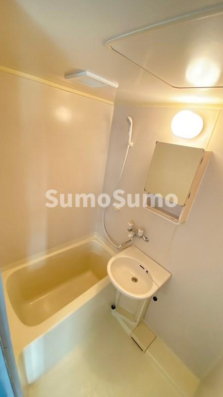 バス・シャワールーム　日々の疲れを癒すお風呂付です