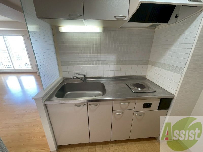 キッチン　キッチンは調理スペースもあり料理がはかどりそうです。