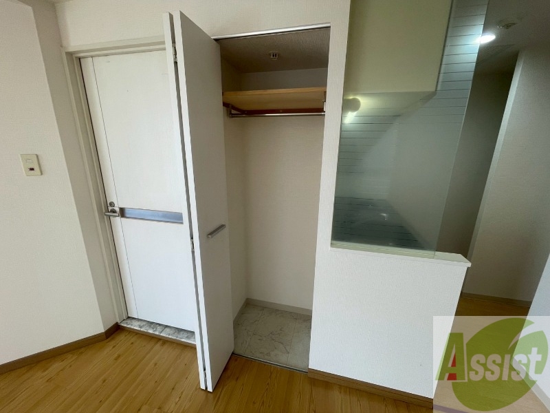 収納　クローゼットです。部屋がすっきり片付きます。