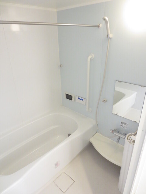 バス・シャワールーム　２０２　暖房換気乾燥機付バスルーム