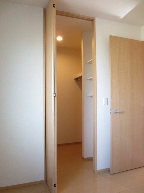 収納　２０２　洋室　ウォークインクローゼット