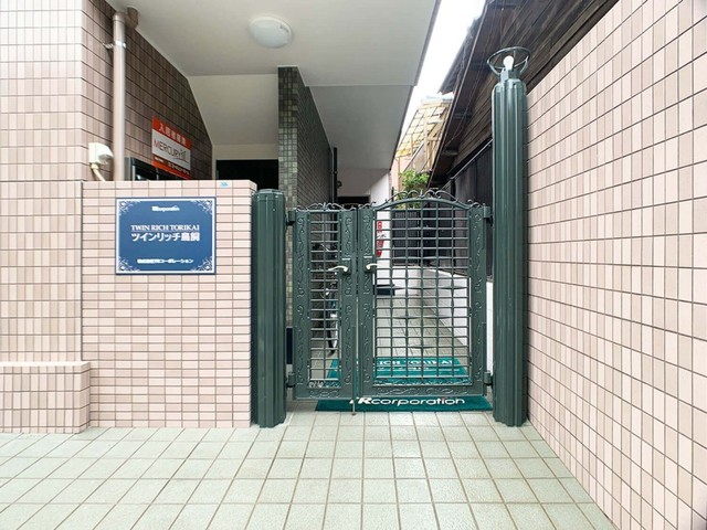 エントランス　エントランス