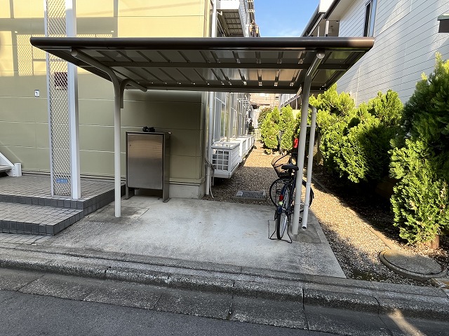 その他　駐輪場　原付＆自転車のみ駐輪可能