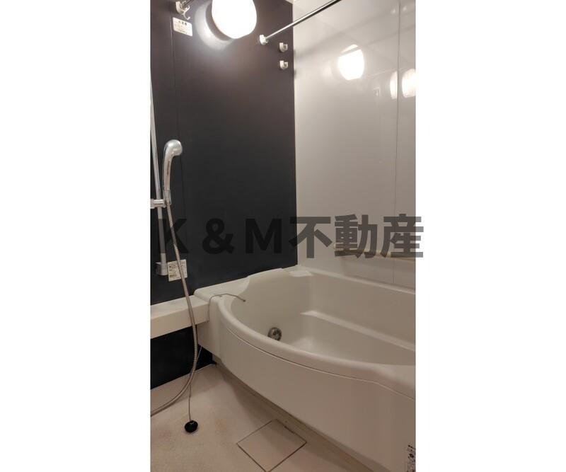 バス・シャワールーム　日々の疲れを癒すお風呂付です