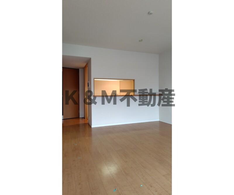 居室・リビング　ゆったり過ごせる居間です