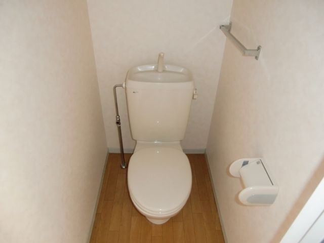 トイレ　人気のセパレート。