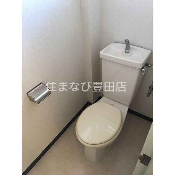 トイレ　同型別部屋写真