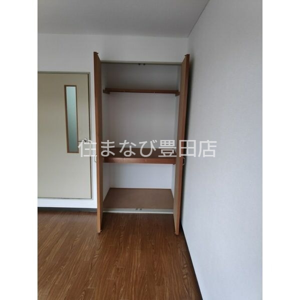 収納　同型別部屋写真