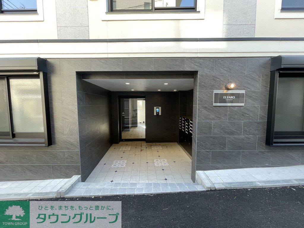 エントランス　部屋探しは株式会社　タウンハウジング　までお気軽にお問合せ…