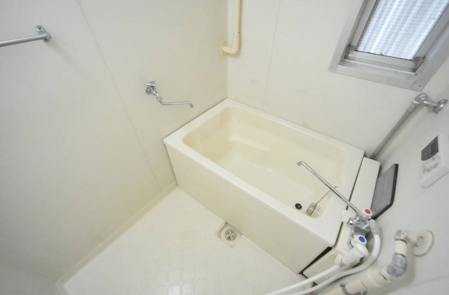 バス・シャワールーム　同タイプ別室の写真です