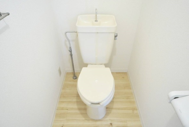 トイレ　同タイプ別室の写真です