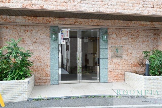 エントランス　エントランス