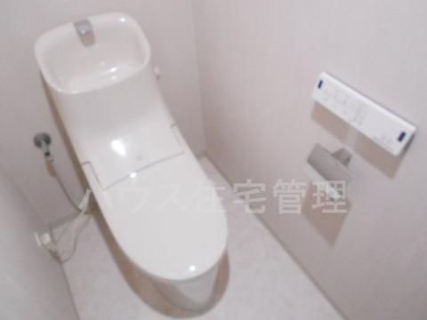 トイレ　シャワー付トイレ