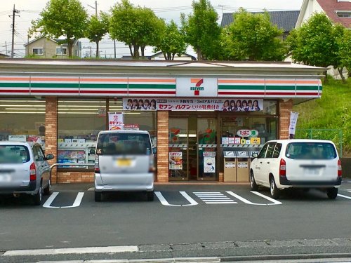 コンビニ　セブンイレブン 富士宮小泉店（コンビニ）まで1104m