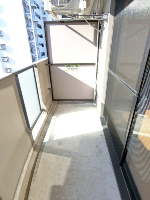 バルコニー　図面と現状に相違がある場合には現状を優先