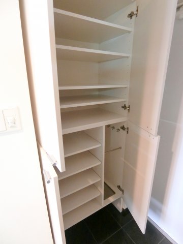 収納　ドゥーエ大森