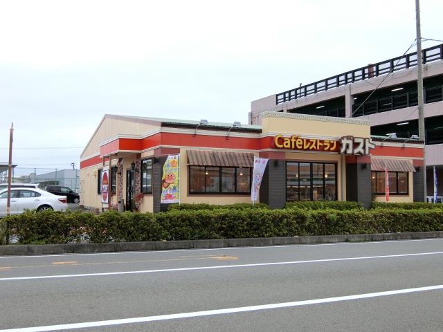 飲食店　ガスト高知野市町店（飲食店）まで324m
