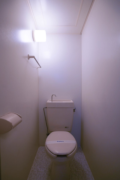 トイレ　同じ建物の別なお部屋