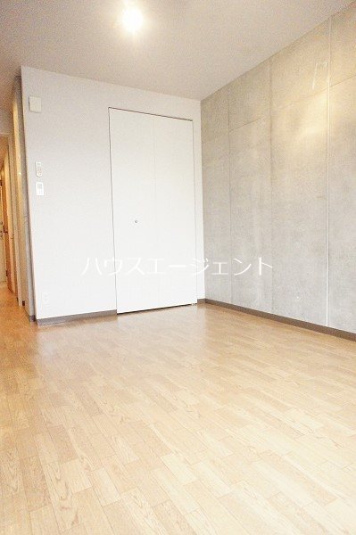 居室・リビング　居室です。※参考画像