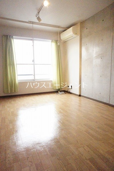 その他部屋・スペース　フローリングのお部屋です。※参考画像