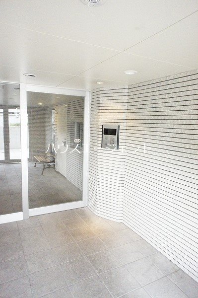 セキュリティ　モニター付きオートロックです