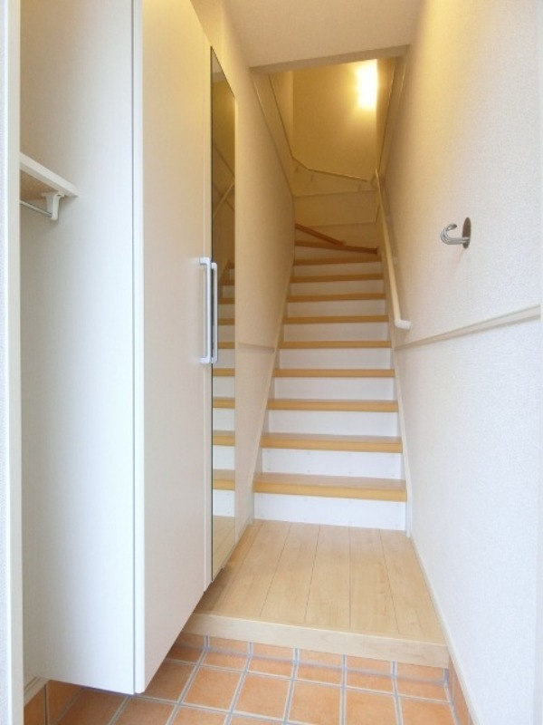 玄関　図面と現状に相違がある場合には現状を優先