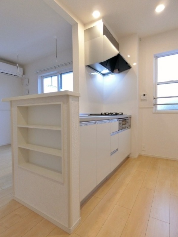 キッチン　図面と現状に相違がある場合には現状を優先