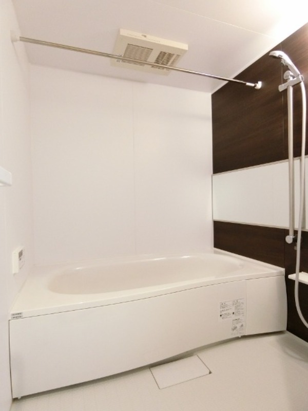 バス・シャワールーム　図面と現状に相違がある場合には現状を優先