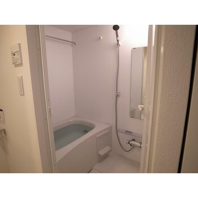 バス・シャワールーム　浴室乾燥機能あり