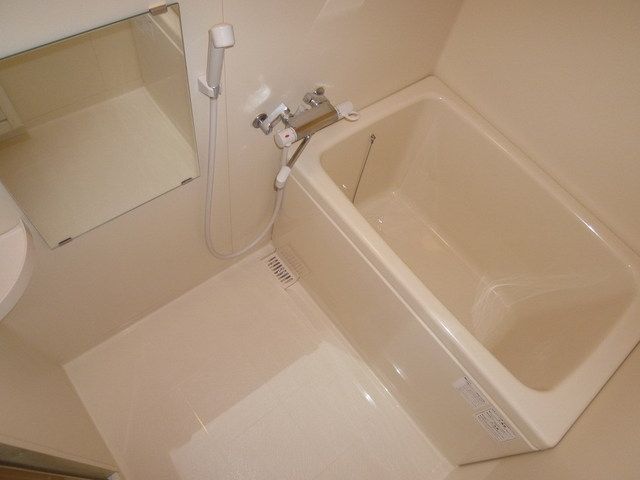 バス・シャワールーム　☆浴室乾燥機つき☆