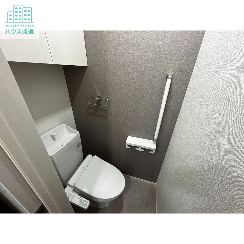 トイレ　※同タイプ別号室のお写真です