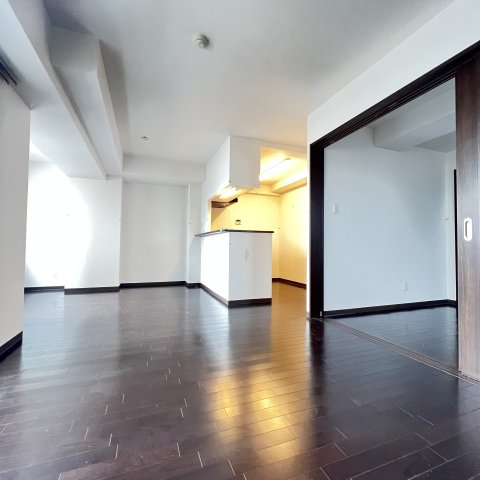 居室・リビング　同仕様タイプです