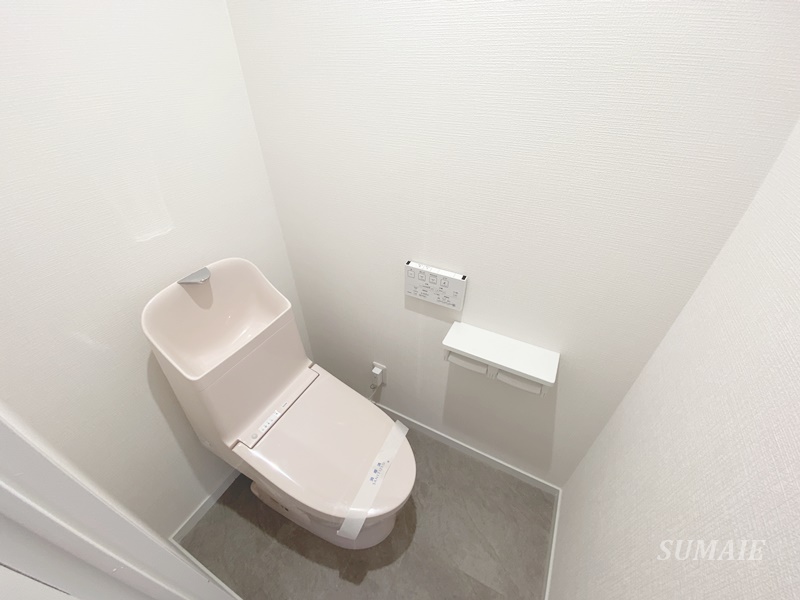 トイレ　洗浄便座付きのトイレです！