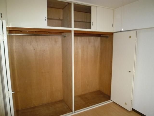 収納　※別部屋参考写真です