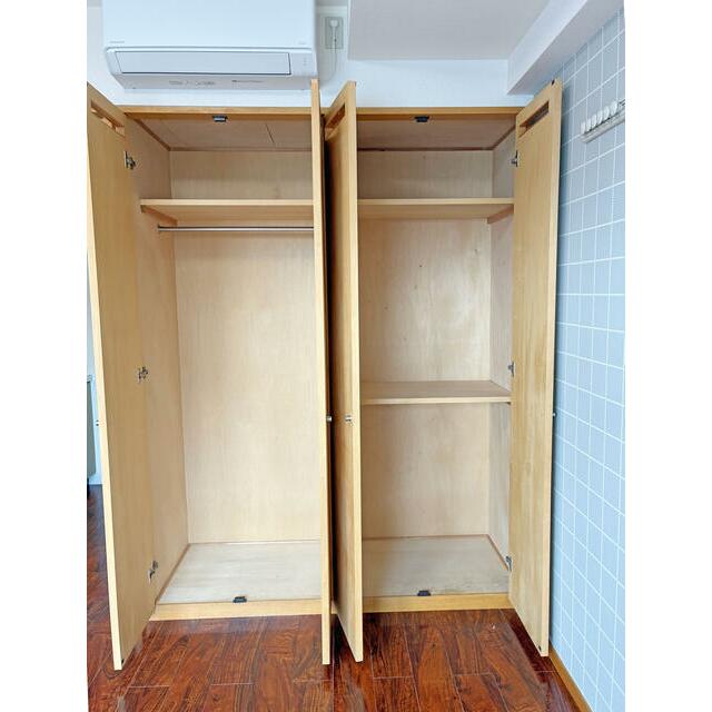 収納　洋室７帖クローゼット