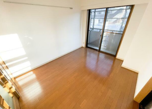 居室・リビング　グリフィン・横浜メディオ ＊別部屋参考