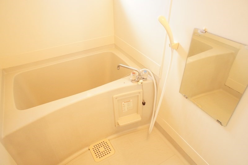 バス・シャワールーム　別号室