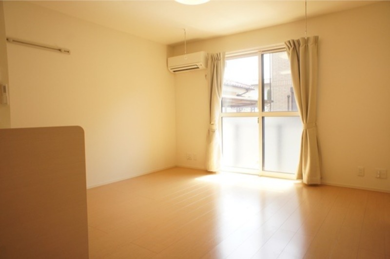 居室・リビング　図面と現状に相違がある場合には現状を優先