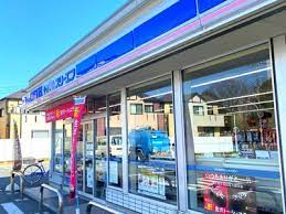 コンビニ　ローソン（コンビニ）まで111m