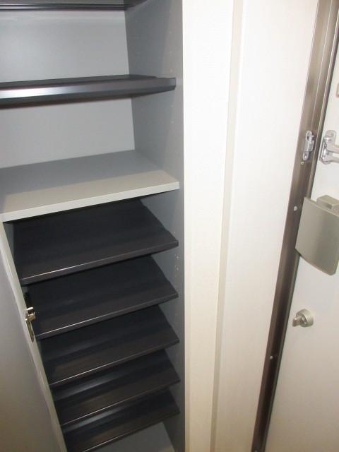 玄関　【人気！おすすめ物件！！】お問い合わせはお早めに♪