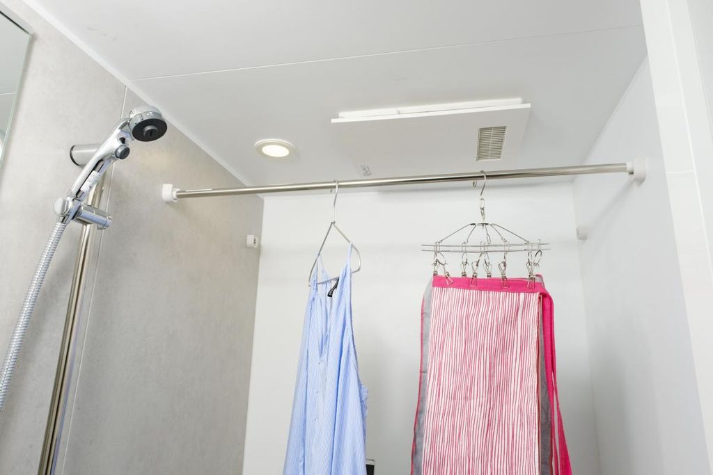 バス・シャワールーム　バス