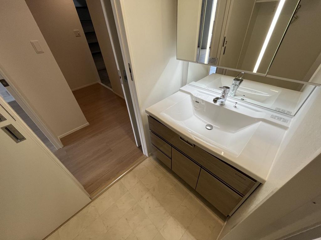 洗面設備　同一施工　イメージ写真