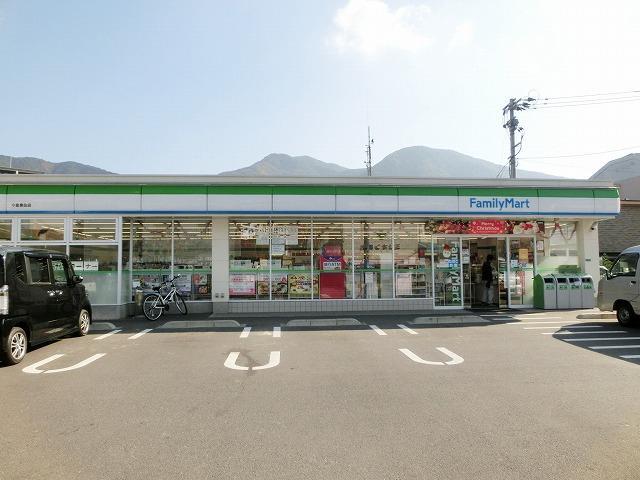 コンビニ　ファミリーマート／小倉黒住店（コンビニ）まで168m