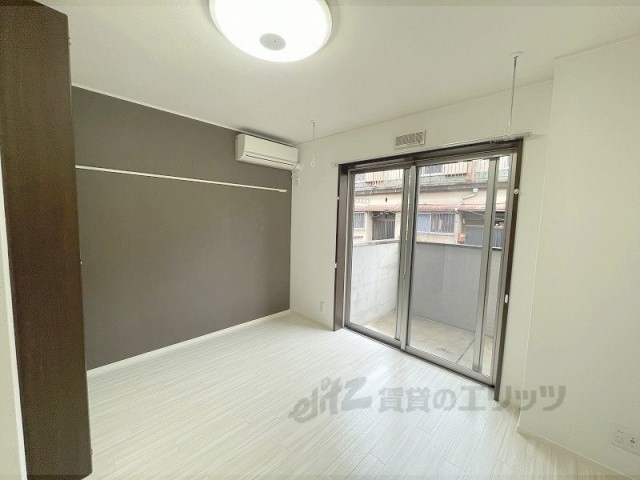 居室・リビング　洋室