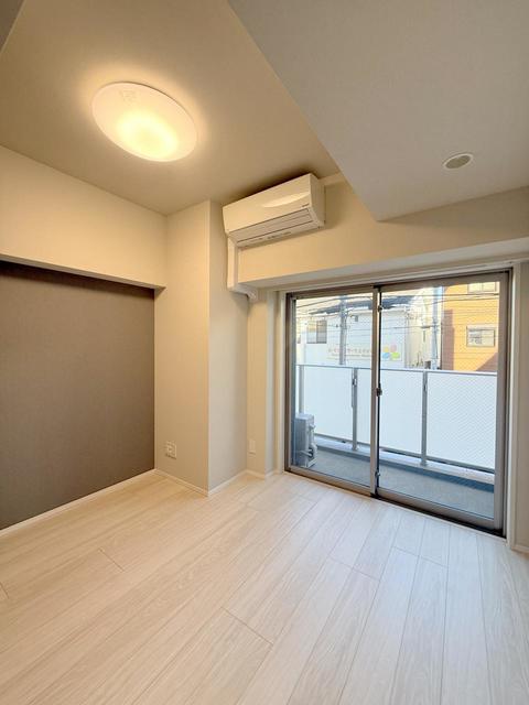 居室・リビング　同仕様