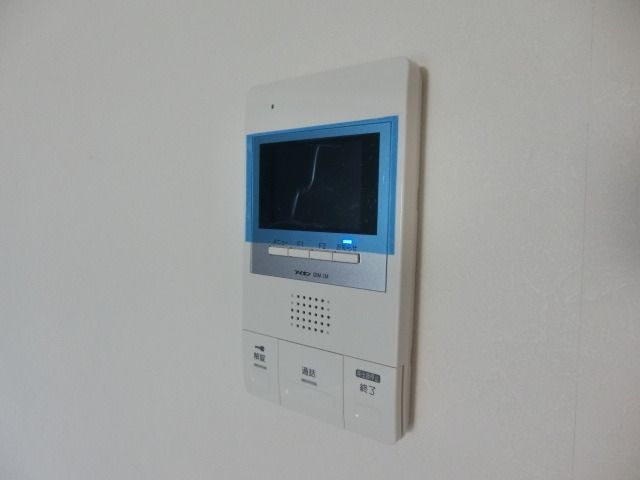 その他設備　安心のオートロック付き（同一タイプ）