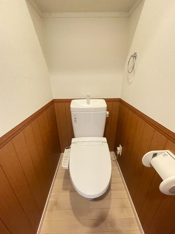 トイレ　トイレ