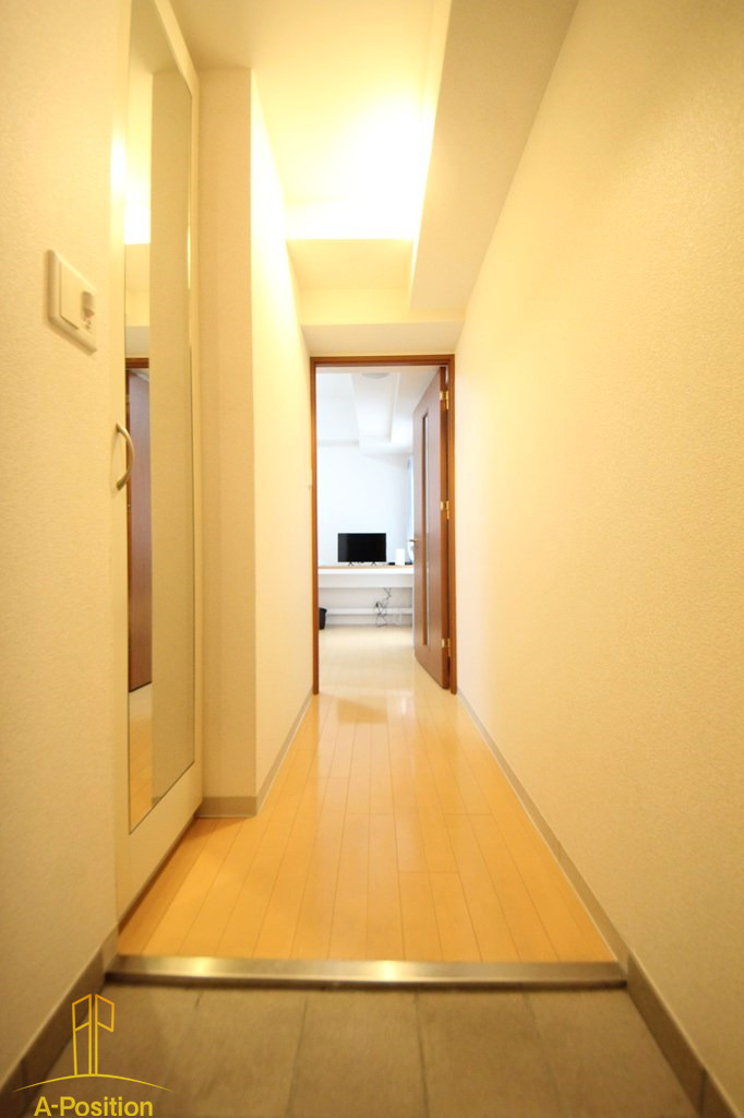 玄関　ダイドーメゾン大阪・堂島