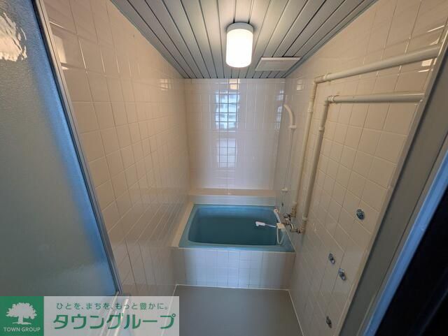 バス・シャワールーム　※同建物別室設備施工例　現況優先